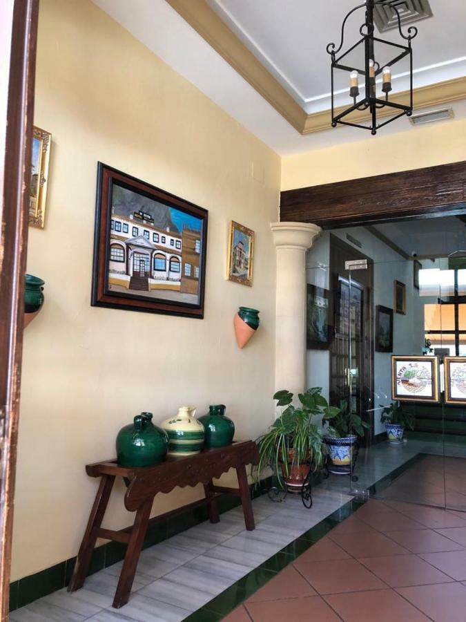 拉耶德拉酒店 安特克拉 外观 照片
